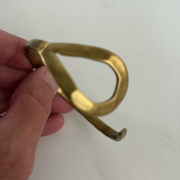 Hammered metal gold tone cuff bracelet brass? bracelet half circle bracelet - Picture 16 of 16